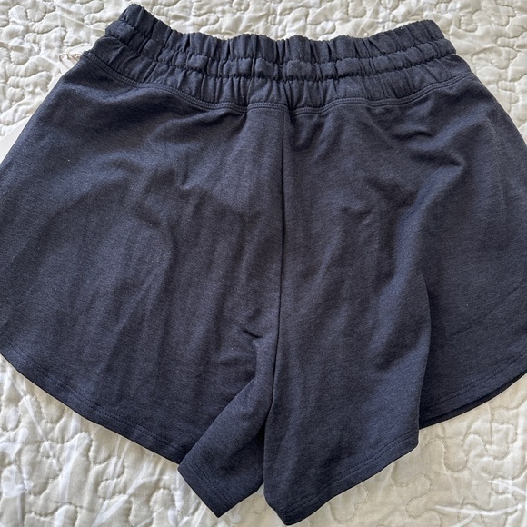Vuori Black Heather Athletic Shorts - Picture 2 of 4